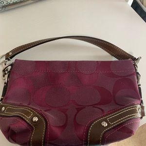 Coach — Small Shoulder Bag